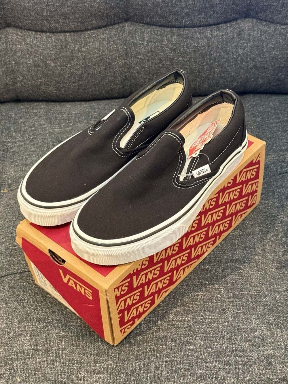 4.5M / 6W - Vans Classic Slip-On Black